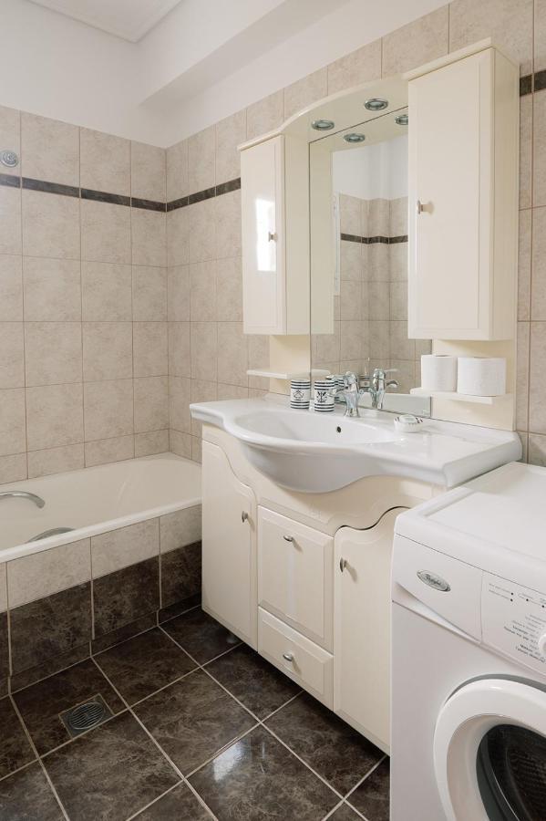 Vasilopoulos Residences - Apartments Eliana & Melanthia Аргостолион Экстерьер фото
