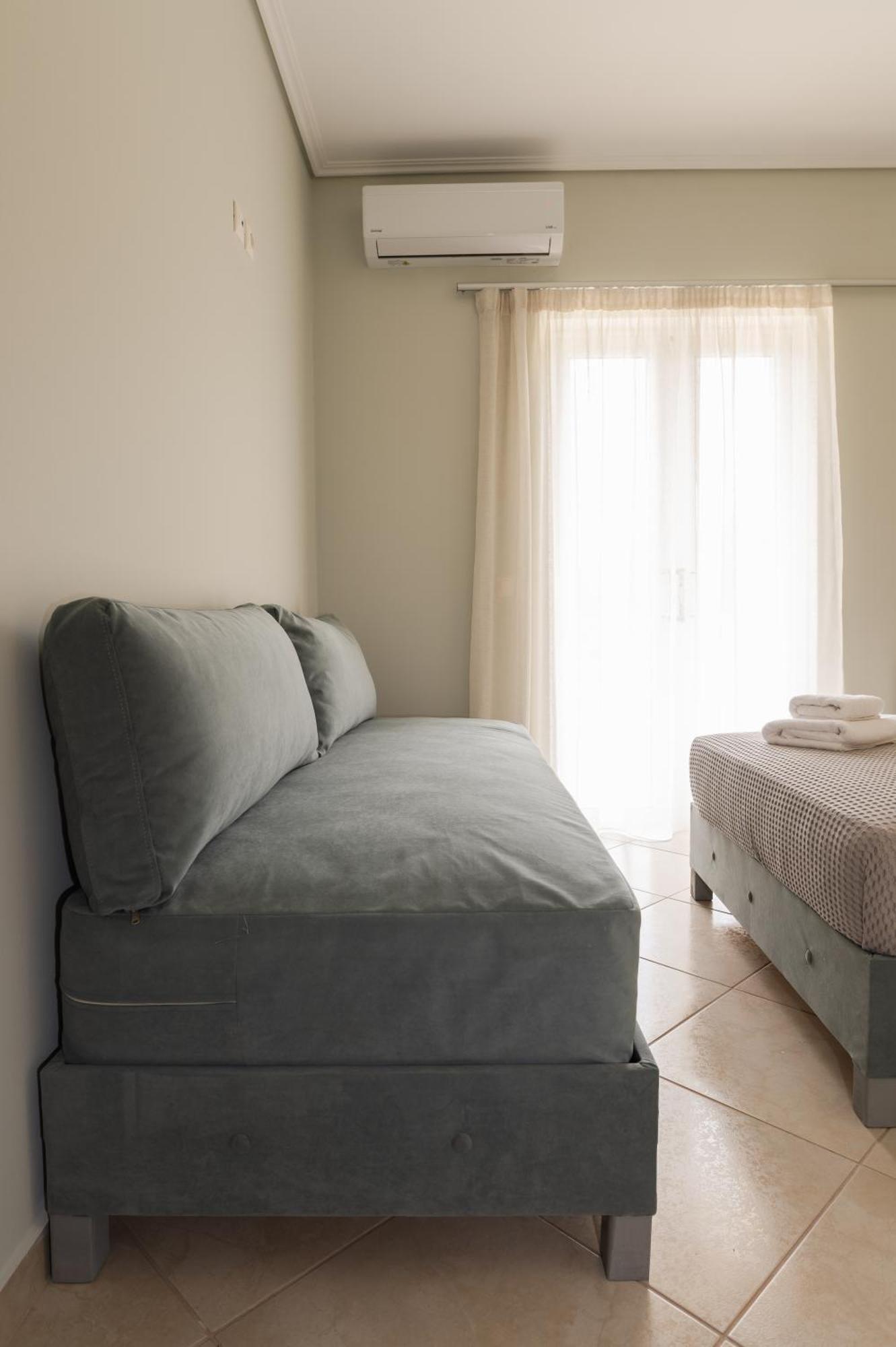 Vasilopoulos Residences - Apartments Eliana & Melanthia Аргостолион Экстерьер фото